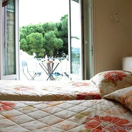 فندق Le Richiardi 2*